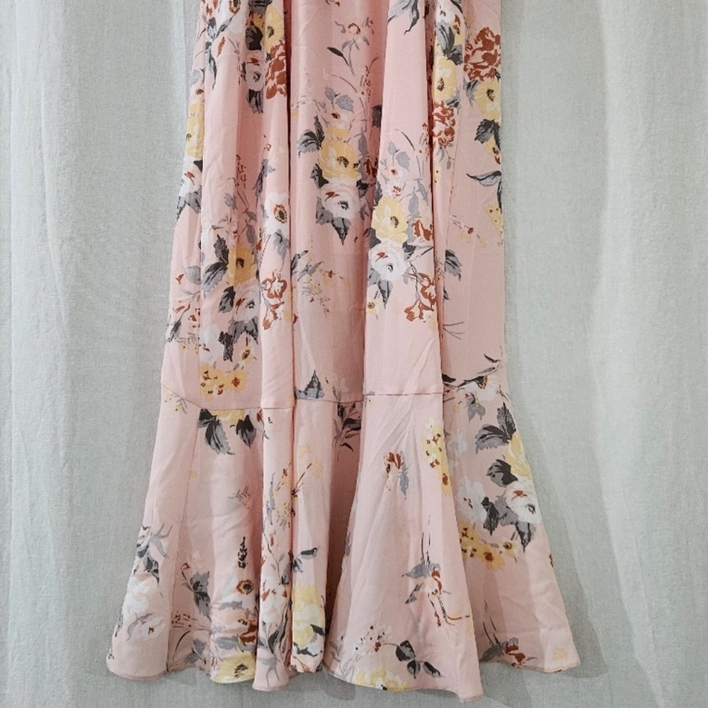 Socialite V-Neck Ruffle Midi Dress in Pink Floral Print - Picture 5 of 6